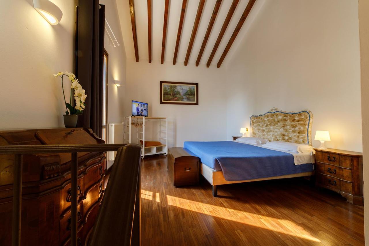 La Corte Del Mulino ฟอนตาเนลลาโต ภายนอก รูปภาพ